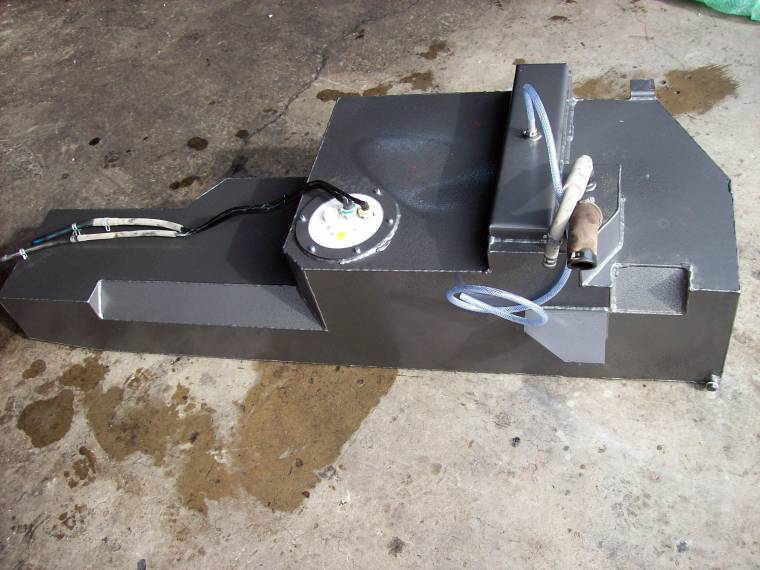 Auxiliary fuel tank toyota hilux